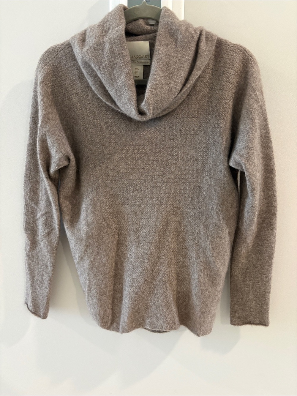 100% Cashmere Light Brown Collar Sweater